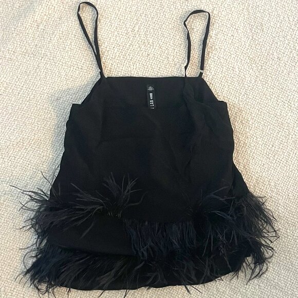 Black Feathered Bottom Top - Picture 1 of 1